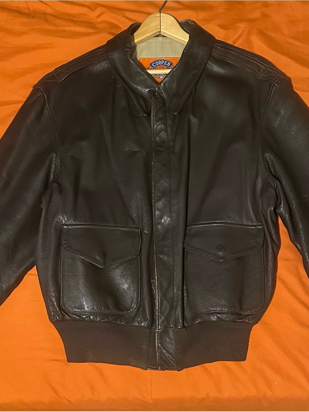 Vtg 1996 Cooper A-2 Leather Flight Jacket NRA125th Anniversary Size
46R Bomber